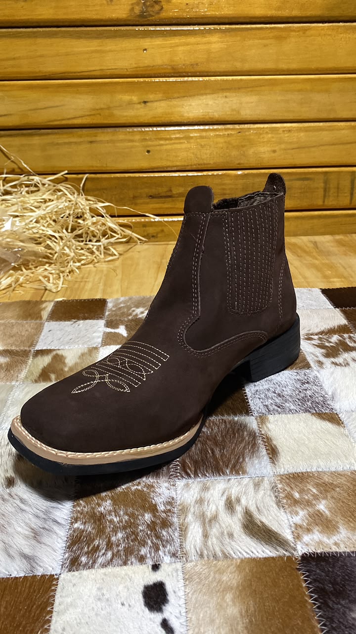 Botas & Calçados